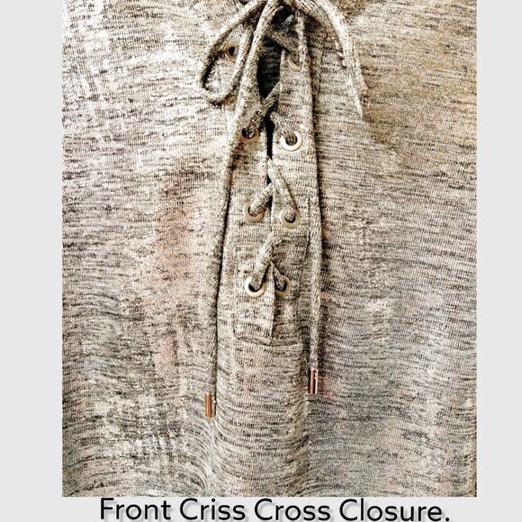 Essue New Women's  silver criss cross Cropped Top - Picture 3 of 5